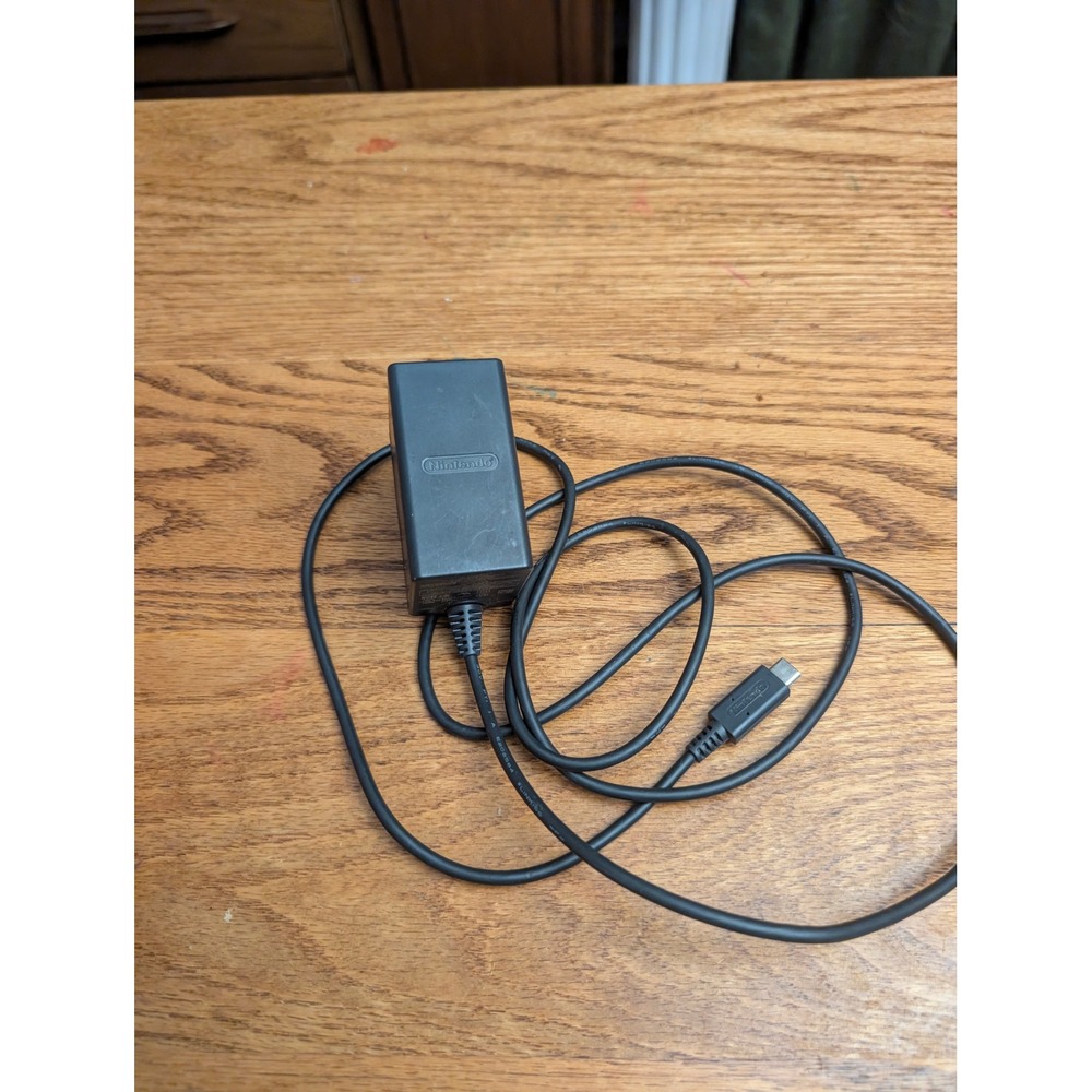 Nintendo Switch AC Adapter Wall Charger Power Supply HAC-002(USZ) Black USB-C